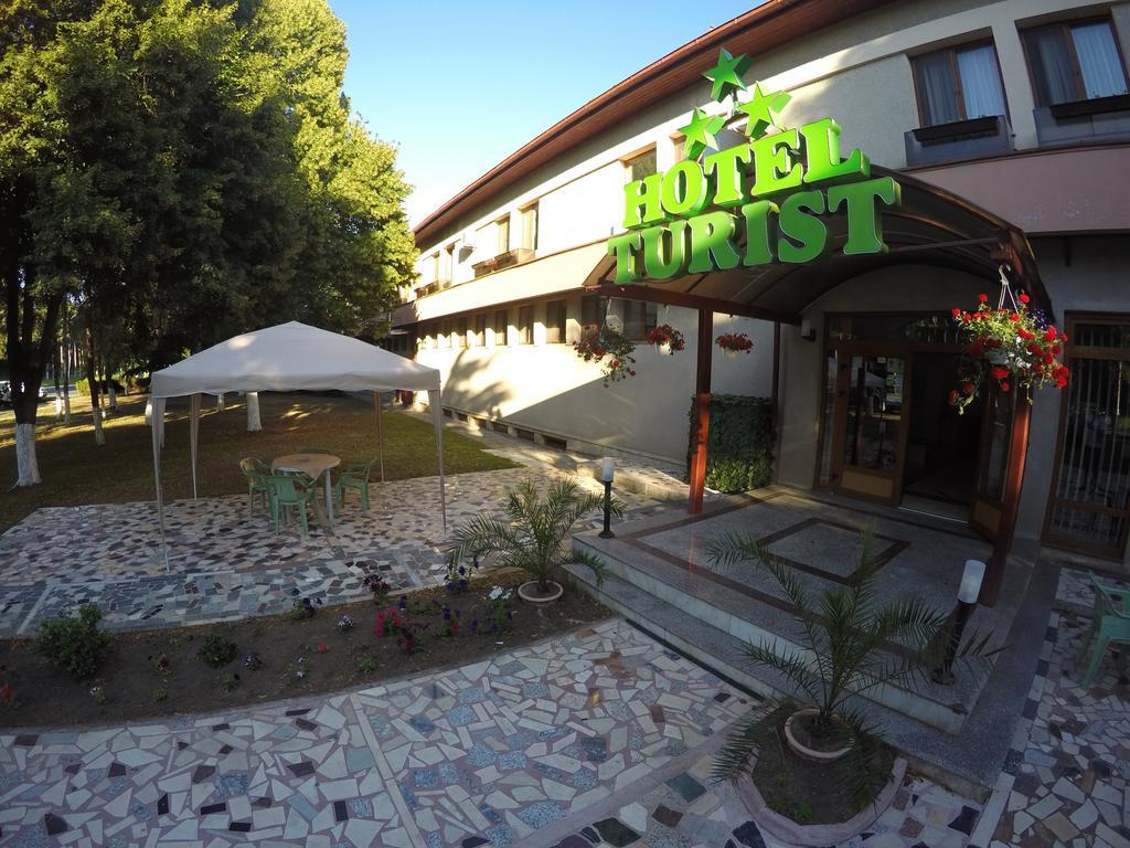 Hotel Turist เนพทุน ภายนอก รูปภาพ