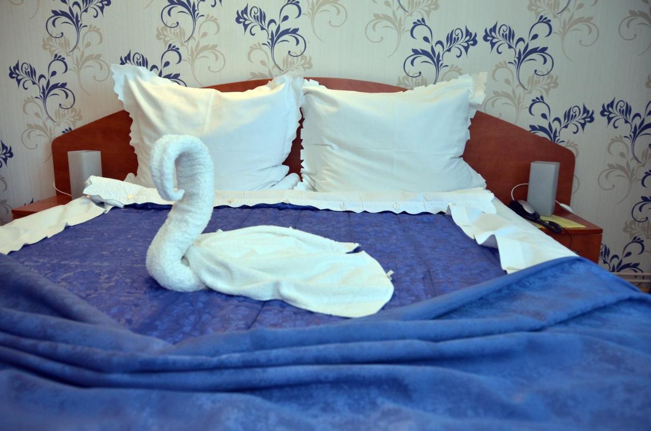 Hotel Turist เนพทุน ห้อง รูปภาพ